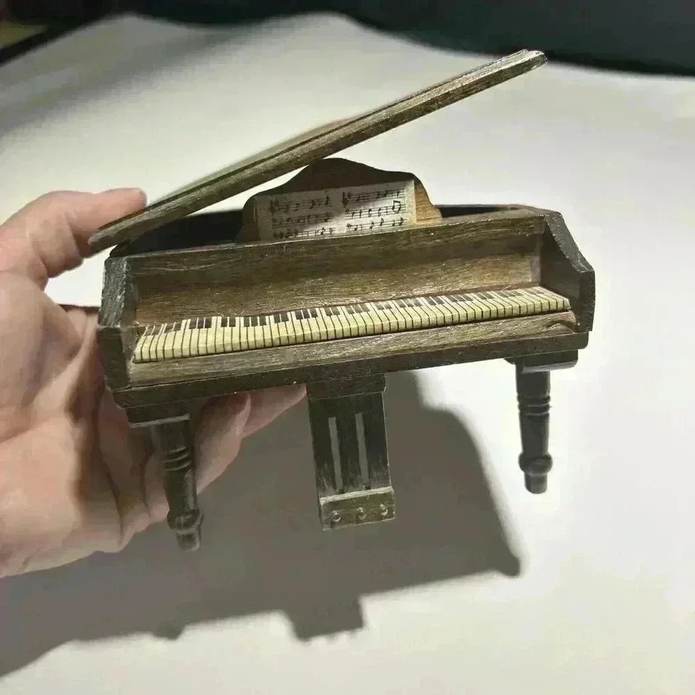 Vintage Wooden Grand Piano Music Box - Picture 3 of 12